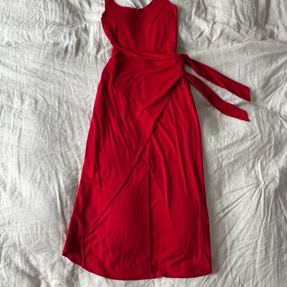 Worn once Reformation Kaila wrap dress in red - Picture 2 of 7